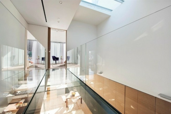 Glass floor luxury house