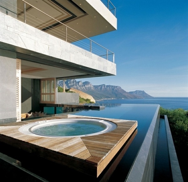 House deck infinity pool jacuzzi holiday home Switzerland