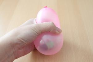 Easter craft ideas balloon egg shape