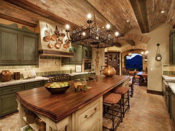 Italian country house-kitchen-wooden cabinets copper 
