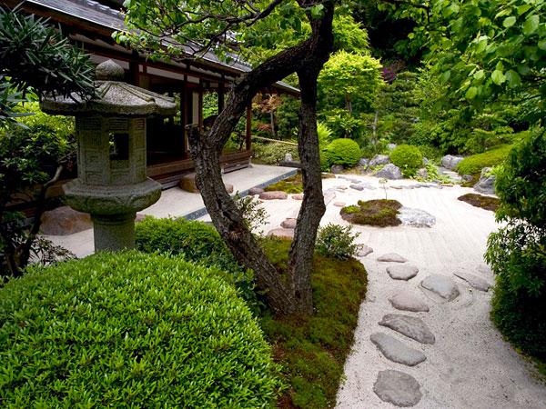 Japanese garden design idea