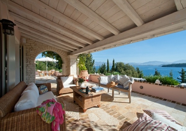 Patio design ideas Mediterranean style rattan furniture canopy