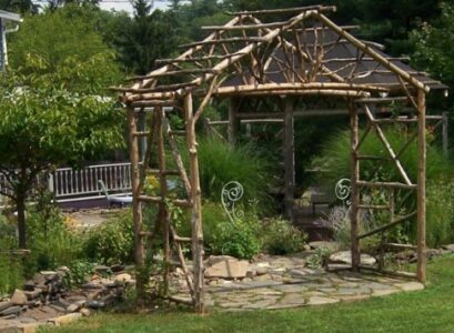 Rustic-wooden-pergola-design-garden