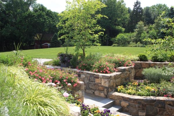 garden stone wall landscape planning