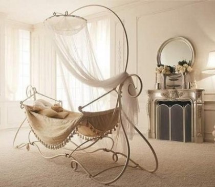 furniture-ideas-for-luxury-baby-room-decoration-gondola