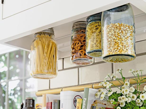 jam jars kitchen storage idea