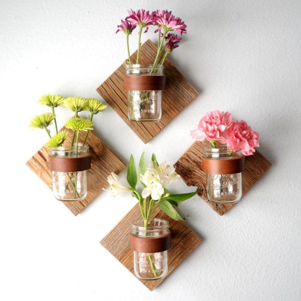 jam-jars-decoration-pieces of wood flowers