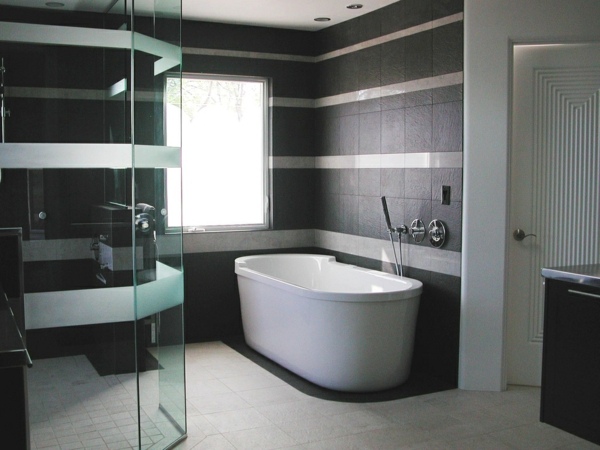 modern black bathroom freestanding bath tub 