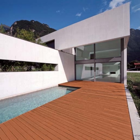 modern-design-ideas-pool-deck-from-bangkirai-wood