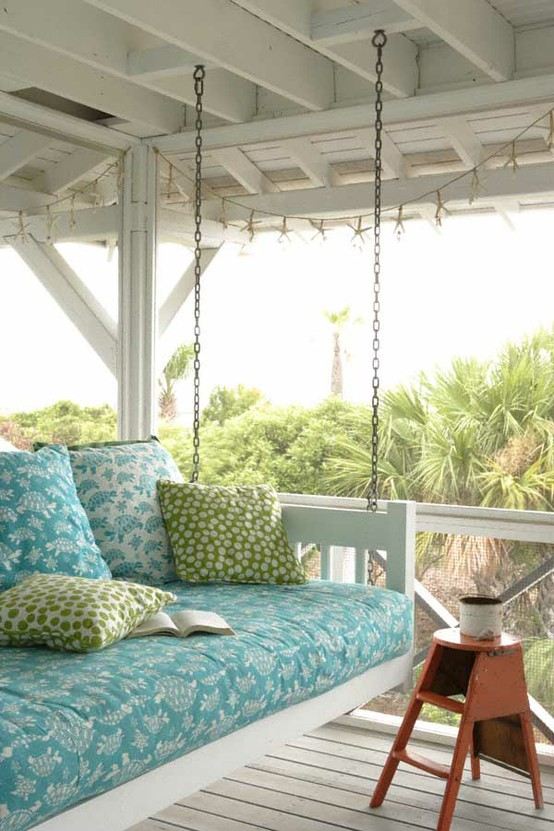 porch-swing-upholstered-cushion steel chains