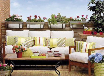 privacy-protection-balcony-great-folding-screen-balcony-plants