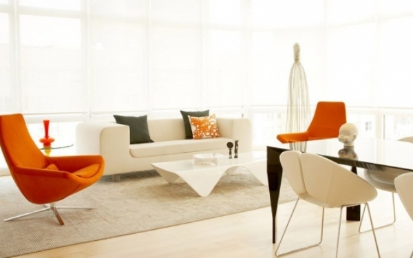 white-living-room-orange-armchairs