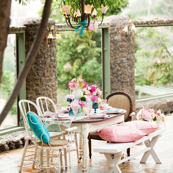 Vintage decoration engagement garden party