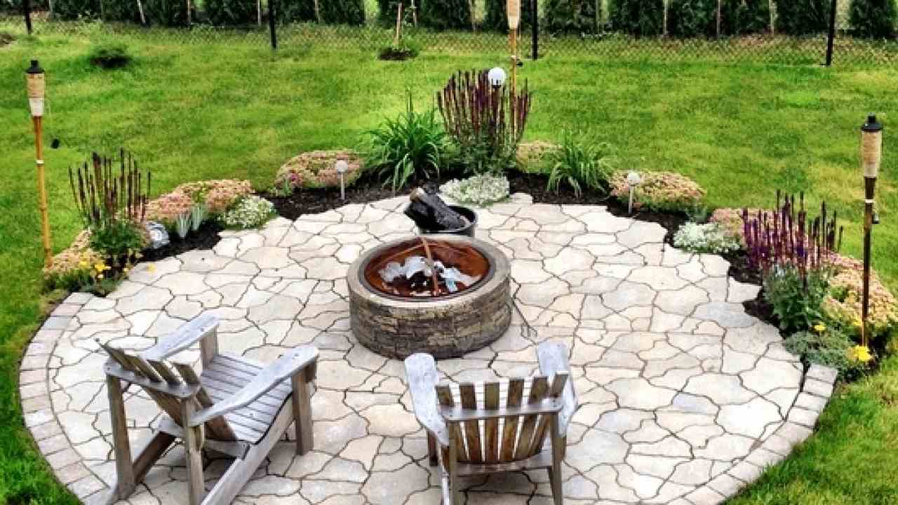 17 Fire Pit Designs To Make Your Patio Area Comfortable