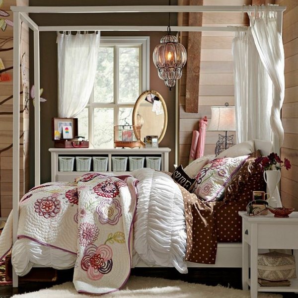 romantic-bedroom-white-furniture-chabby-chic-style-four-poster-bed-ideas