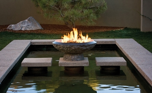 round-fire-pit-swimming-pool-design-garden decoration