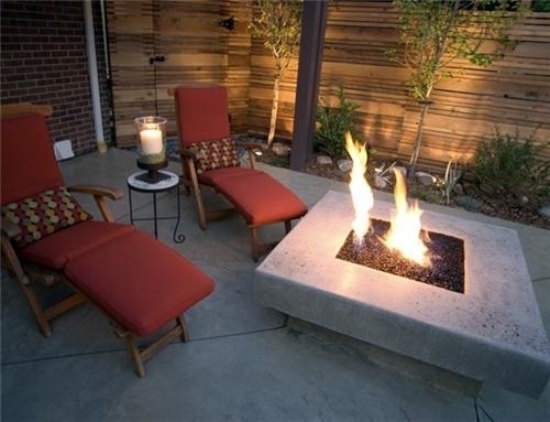 square-fire-pit-patio-area-ideas