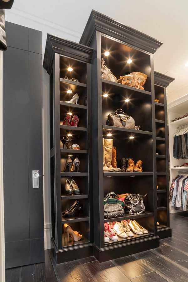 Closet-organization-tips shoe-bags-organizer-walk-in-closet