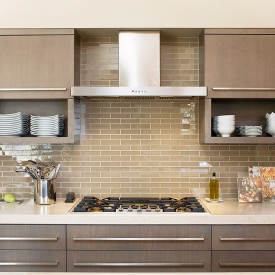 Kitchen-backsplash-tiles-ideas-glass-tiles light brown modern kitchen