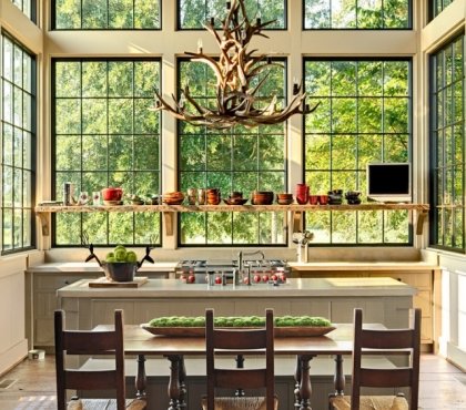 Rustic-kitchen-antler-chandelier-modern-decoration-element