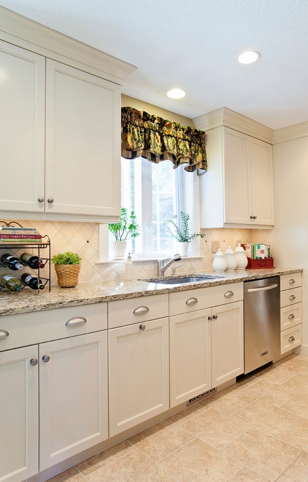 Santa Cecilia granite countertops for a fresh and modern kitchen