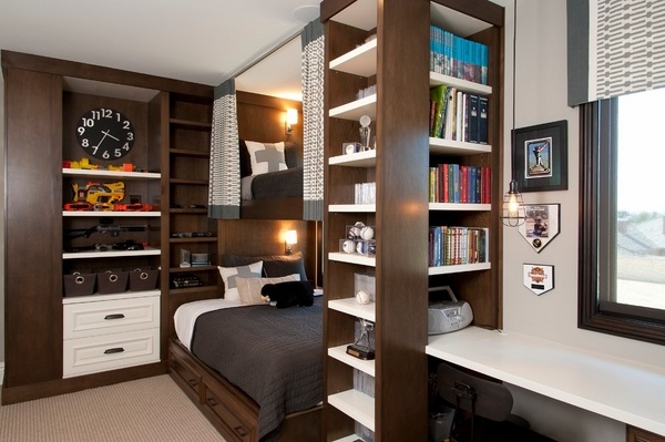 Small kids room bunk beds