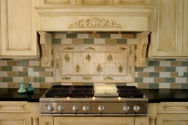 classic-kitchen-design-kitchen-backsplash-tile 