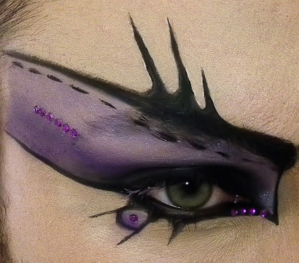 goth eye makeup
