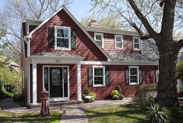 house-Exterior-color-schemes-trends brick red