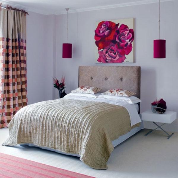 small-bedroom-decorating-ideas-wall paiting accent color pendants