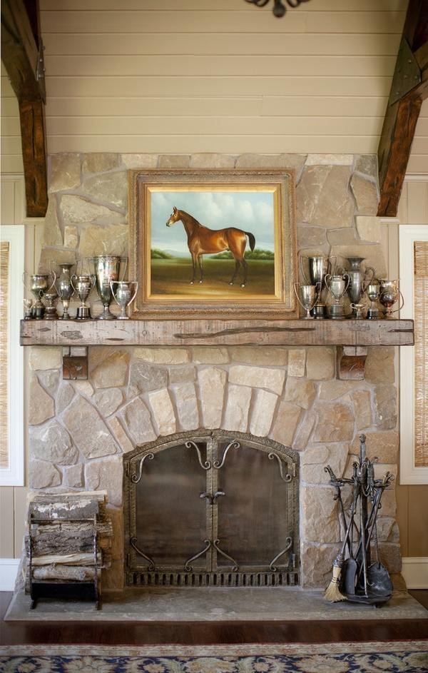 stone-fireplace-cast-iron-fire-screen-with-doors