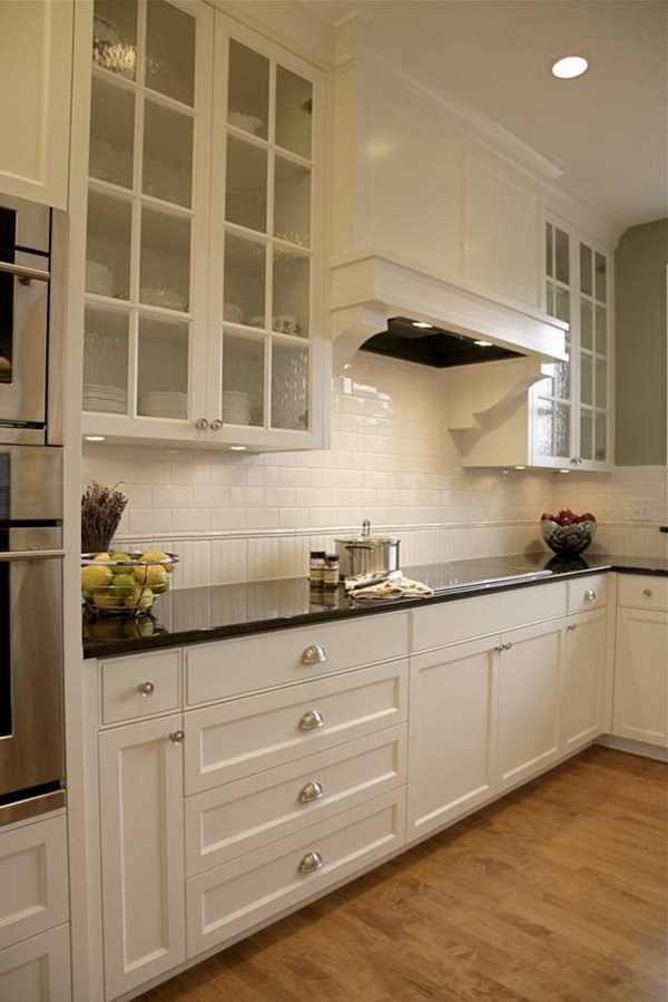 Subway Tile Backsplash In The Kitchen, Kitchen Backsplash Ideas With White Cabinets And Black Countertops
