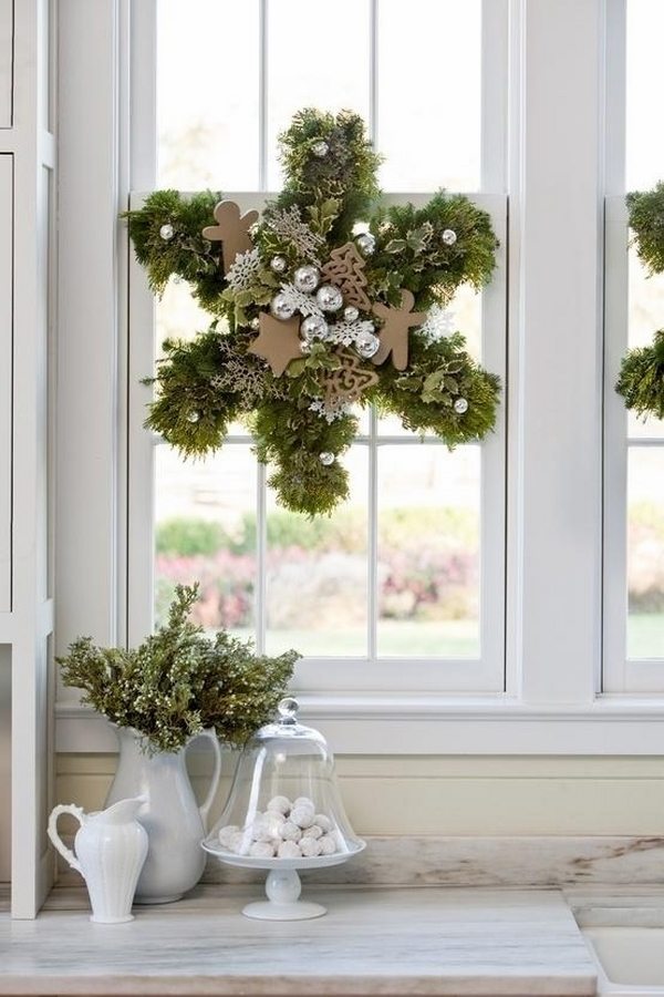 Christmas-wreath-ideas-window-decoration-white-green-wreath 