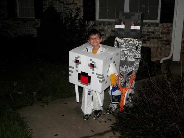 DIY Minecraft costume ideas kids halloween costumes