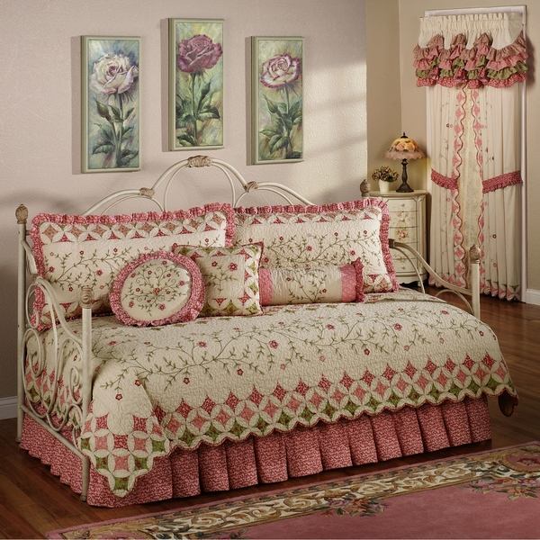 Daybed bedding sets floral motif beige pink colors pillow shams