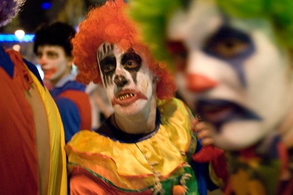 make up clowns wigs