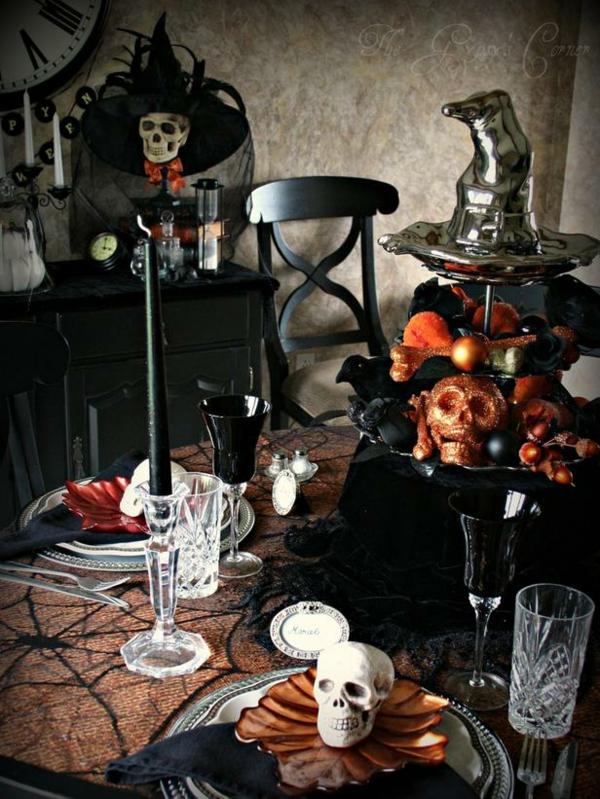 Original-Halloween-table-decorating-ideas skulls black candles