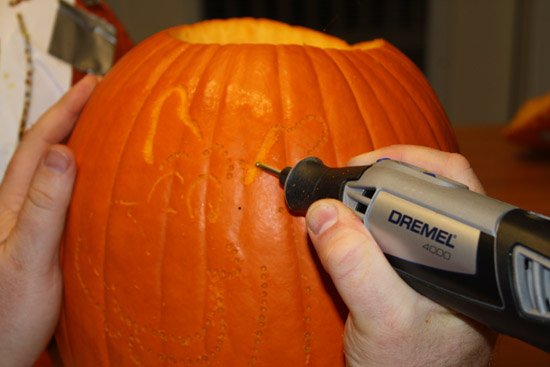 pumpkin-carving-tools-Halloween-decorating-ideas-how-to-carve-a-pumpkin