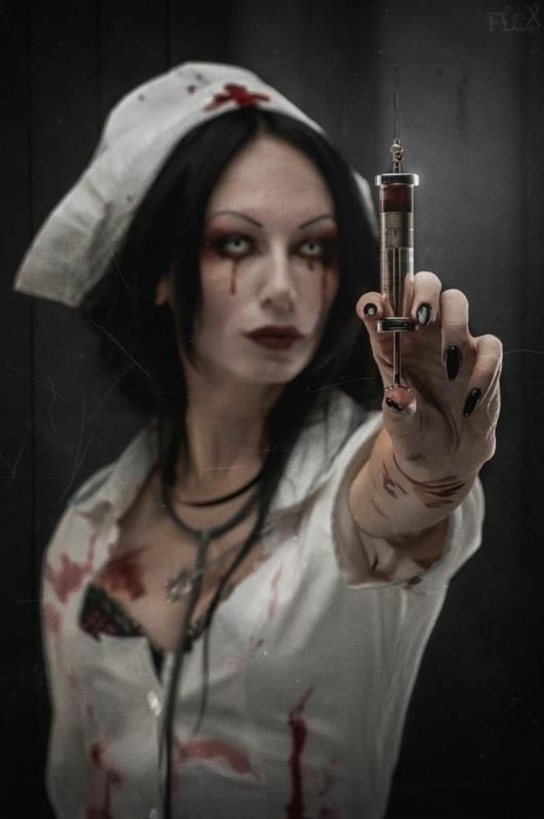 cool horror halloween costumes horrible nurse womens halloween costumes halloween-costumes-horrible-nurse-womens-halloween-costumes