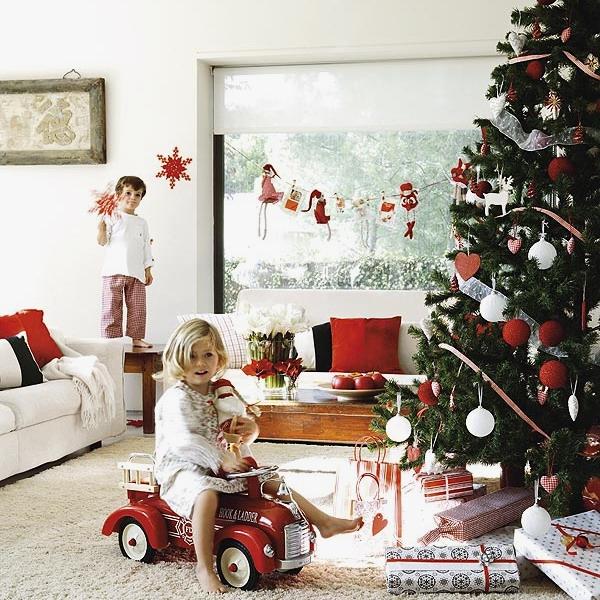 dazzling decorated christmas trees ideas red white colors modern christmas decoration ideas
