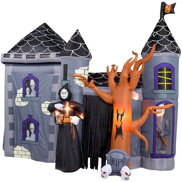 giant-inflatable halloween haunted castle quick funny halloween decoration ideas