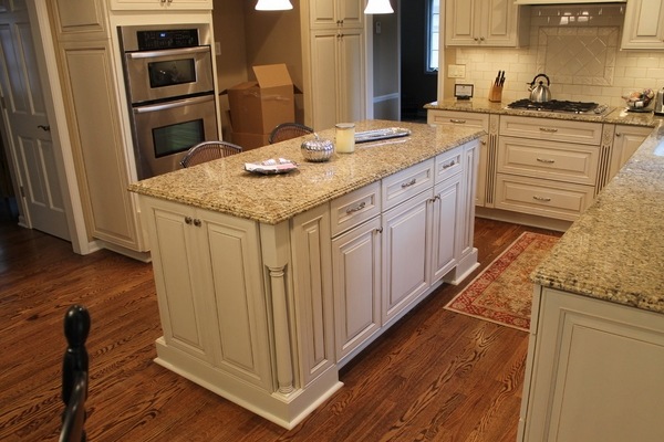 granite white kitchen cabinets