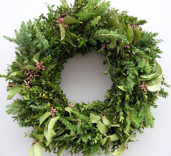how to make fresh-christmas-wreaths- tips-ideas