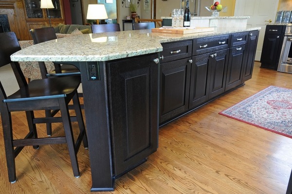 kitchen countertop ideas granite new venetian gold black island cabinets