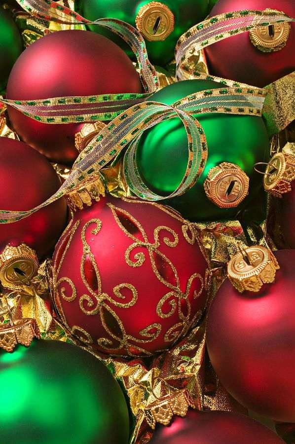 red green christmas ornaments traditional colors decoration