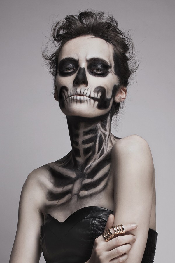 sexy-scary-halloween-costumes-for-women-skeleton