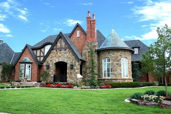 tudor-style-homes-pictures-tudor-house-exterior