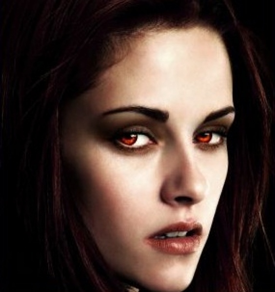 vampire-red-halloween-contact-lenses-twilight-movie