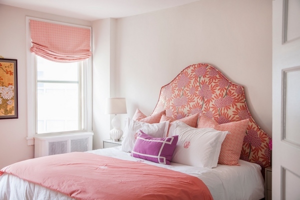 Bedroom design decorative upholstered headboard decorative pillows