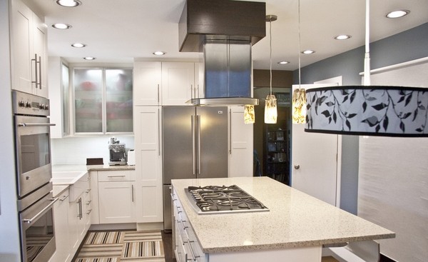 amazing modern kitchens white cabinets modern lighting  countertops